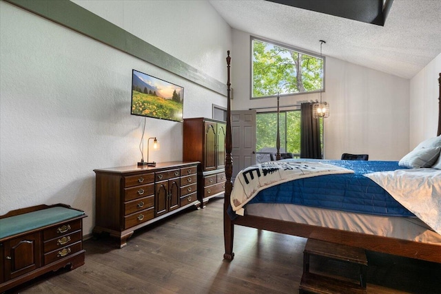 91 Moongate Dr, Osage Beach, MO 65065 - bedroom featuring dark wood-style floors, a textured ceiling, a textured wall, and high vaulted ceiling