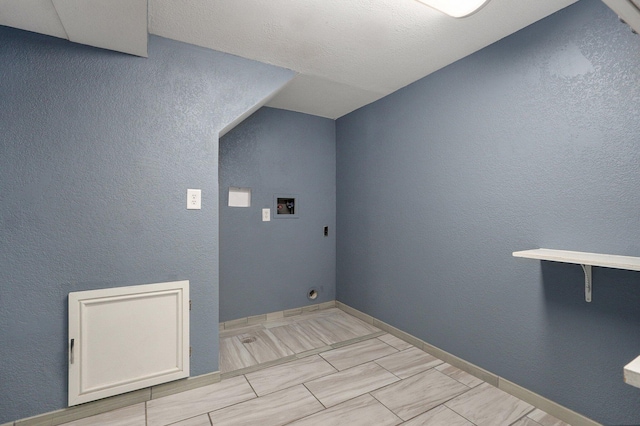 2418 E Catalpa St, Springfield, MO 65804 - laundry room featuring electric dryer hookup and washer hookup