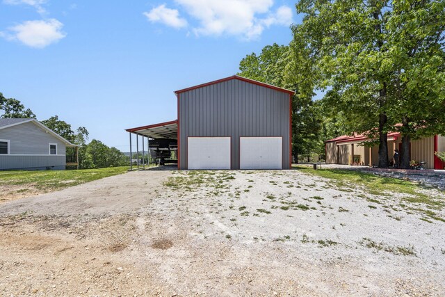 101 Teepee Ln, Kimberling City, MO 65686
