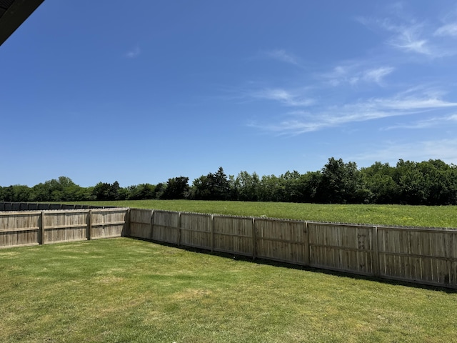 4692 S 125th Rd, Bolivar, MO 65613 - view of yard