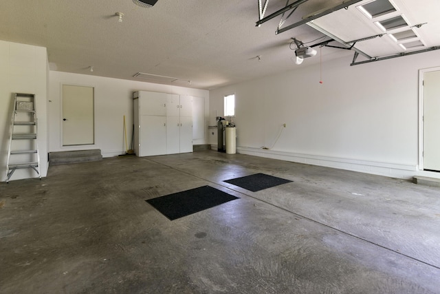 1605 Hideaway Rd, Galena, MO 65656 - garage with a garage door opener