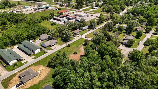 355 Roberts Dr, Mount Vernon, MO 65712