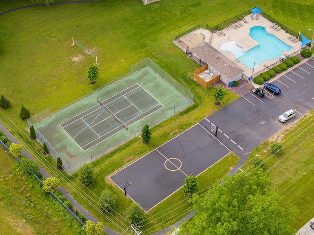 2310 Lakeside Ct, Ozark, MO 65721 - bird's eye view of a pool area