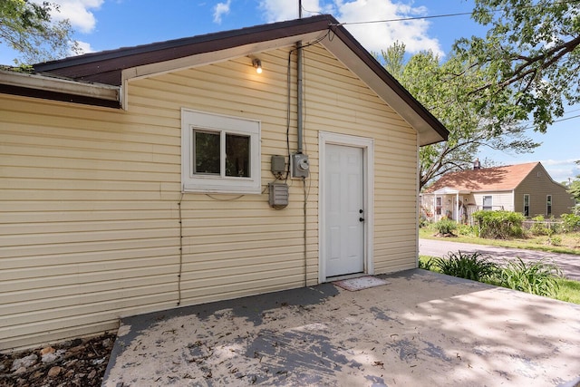 1433 E 24th St N, Springfield, MO 65803 - view of outdoor structure