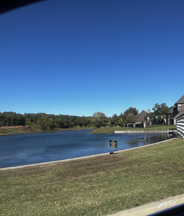 2820 Waters Edge Blvd, Joplin, MO 64801 - water view