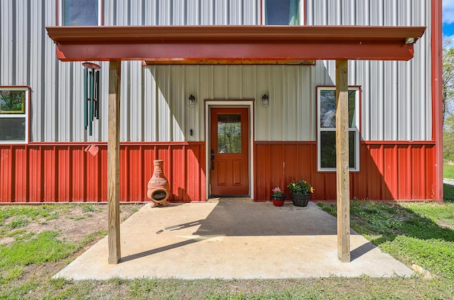 217 Victory Ln, Niangua, MO 65713 - entrance to property featuring a patio