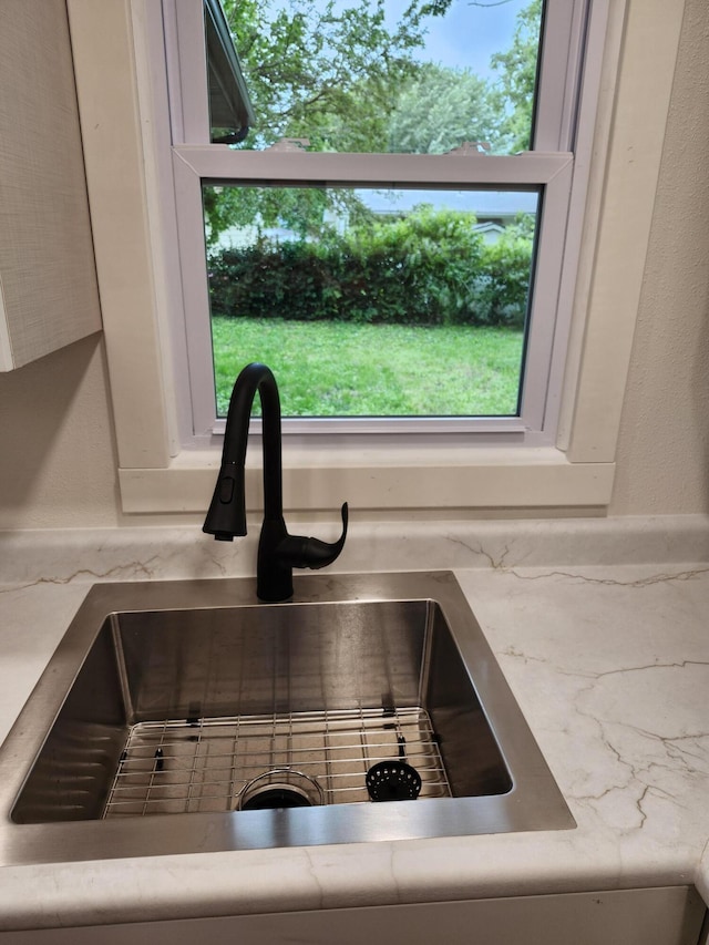 313 N Mill St, Marshfield, MO 65706 - kitchen view of a sink