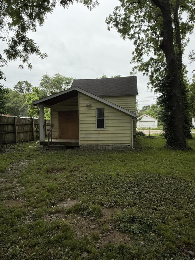 911 W Locust St, Springfield, MO 65803 - view of home's exterior