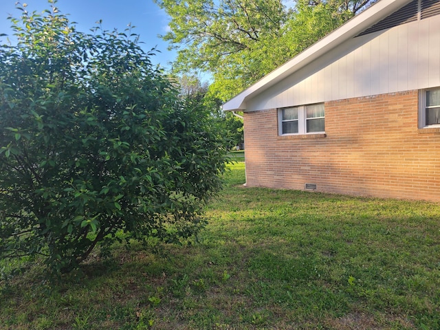 511 3rd St, Mccune, MO 66753 - view of grassy yard