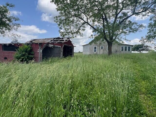 5596 Bado Rd, Cabool, MO 65689 - view of yard featuring an outdoor structure