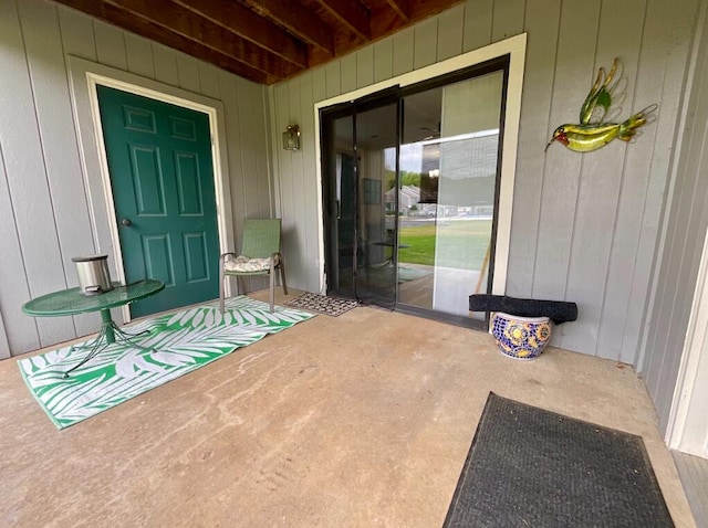 123 River Point Rd Unit 33, Hollister, MO 65672 - property entrance featuring a patio