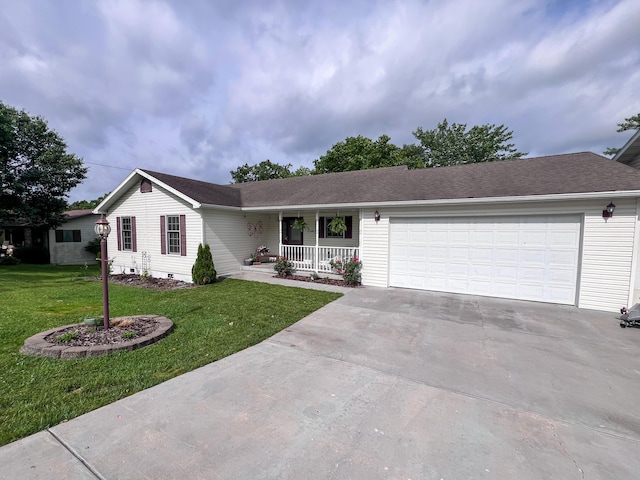 21650 Kings Loop, Hermitage, MO 65668 - ranch-style house with covered porch, driveway, an attached garage, a front yard, and a shingled roof
