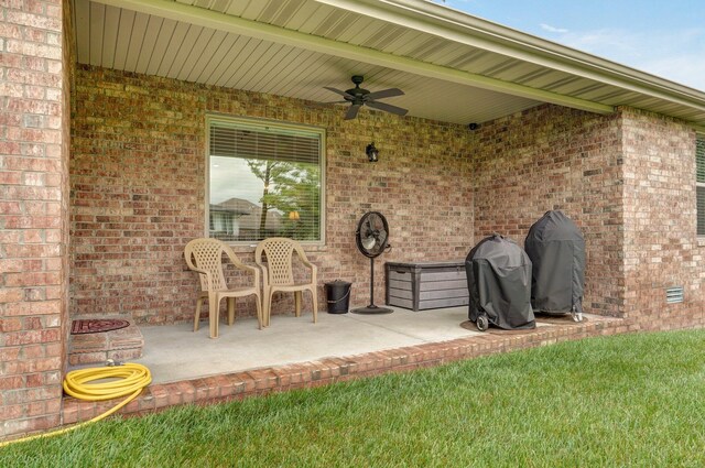 1002 E Tipperary Ct, Nixa, MO 65714 - view of patio / terrace with ceiling fan