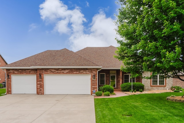 1912 N Winfield Dr, Springfield, MO 65802 - single story home featuring an attached garage, a shingled roof, driveway, and a front lawn