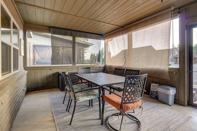 4656 W State Highway H Unit 3, Lampe, MO 65681 - sunroom with outdoor dining space