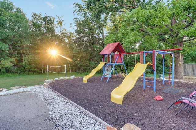 4656 W State Highway H Unit 3, Lampe, MO 65681 - view of playground