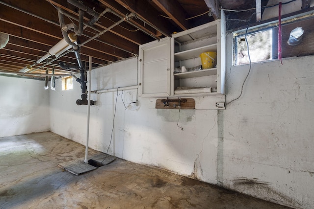 1116 W University St, Springfield, MO 65807 - view of below grade area