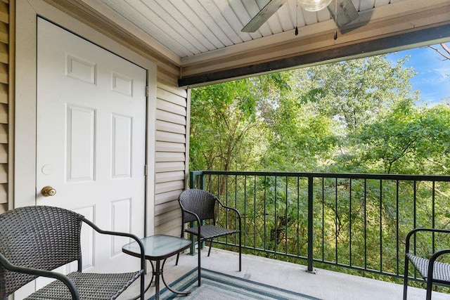 175 W Rockford Dr Unit 6, Branson, MO 65616 - balcony featuring a ceiling fan