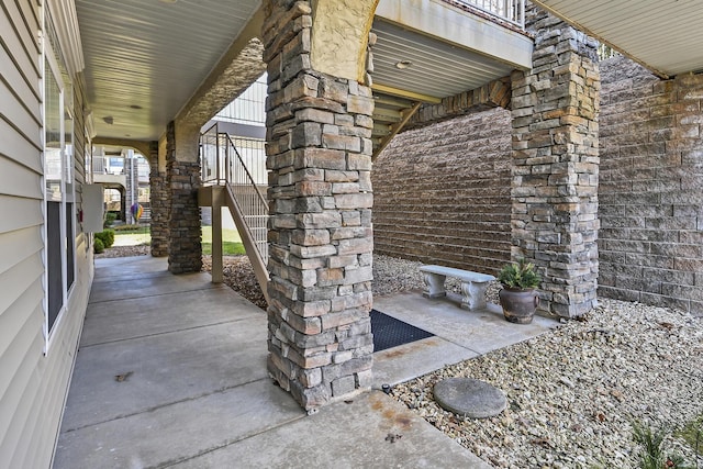 300 Glory Rd, Branson, MO 65616 - view of patio