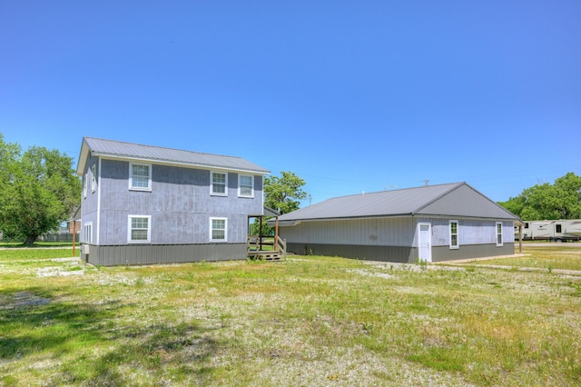511 N E, Columbus, KS 66725 - back of house with metal roof