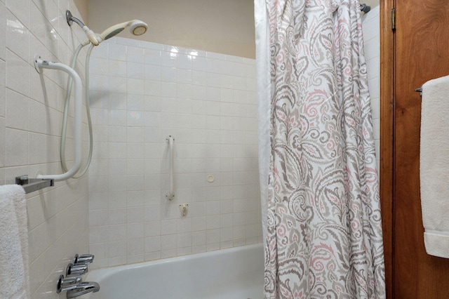 940 Carl Allen St, Mount Vernon, MO 65712 - full bathroom with shower / tub combo with curtain