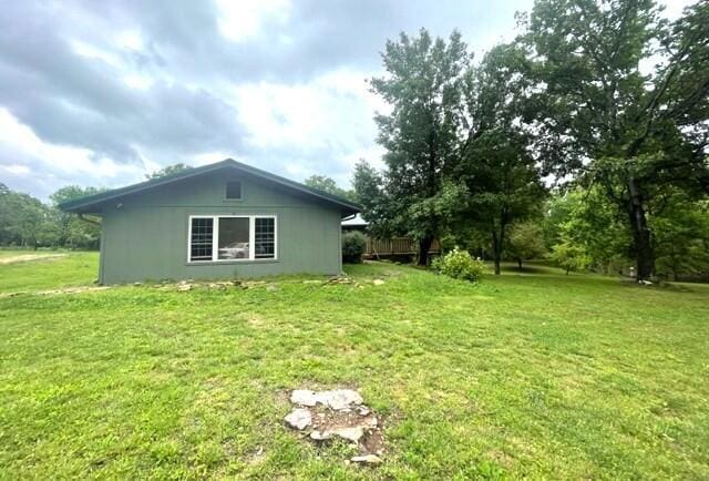 10694 Red Spring Rd, Mountain Grove, MO 65711 - view of home's exterior with a yard