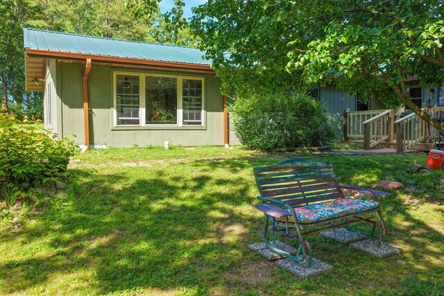 10694 Red Spring Rd, Mountain Grove, MO 65711 - view of green lawn