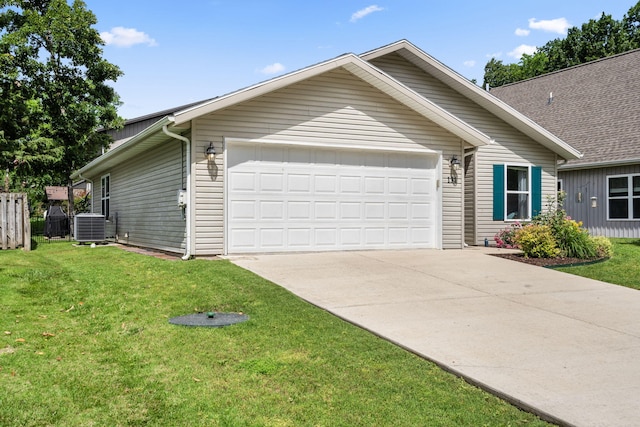 131 Lake Beach Ln, Hollister, MO 65672 - single story home featuring a garage, driveway, central AC unit, and a front lawn