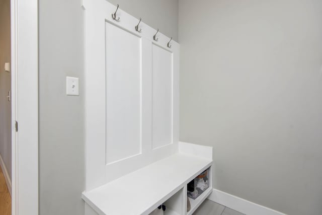 622 N Rockingham Ave, Nixa, MO 65714 - mudroom with baseboards