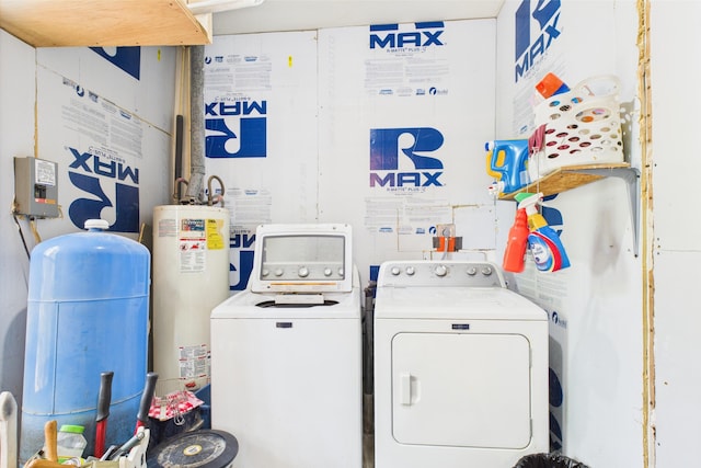 8385 Sate Highway 5, Gainesville, MO 65655 - laundry area with washing machine and dryer and gas water heater