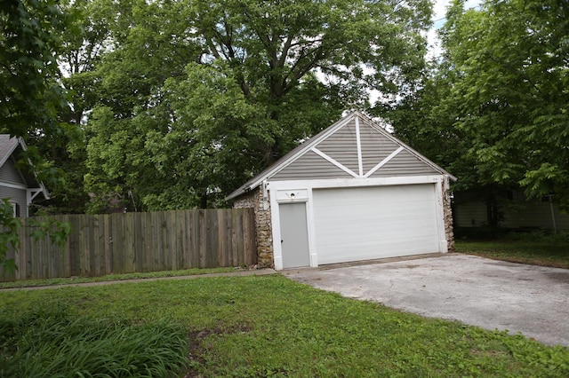 107 N Walnut Ave, Republic, MO 65738 - photo 2