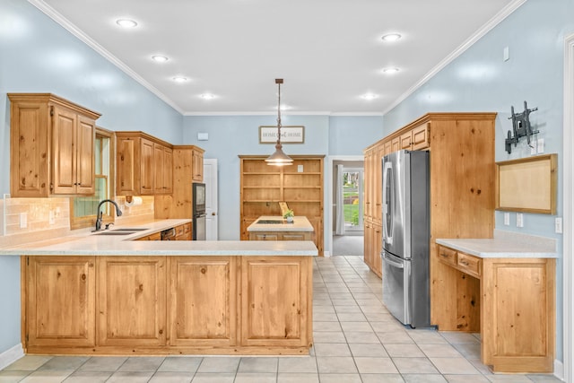 8205 Quail Ridge Ct, Nixa, MO 65714 - kitchen featuring freestanding refrigerator, a sink, open shelves, a peninsula, and light countertops