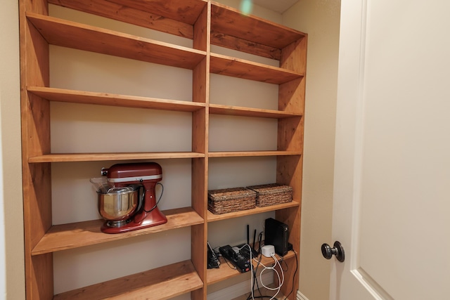 1415 Woodland Rd, Marshfield, MO 65706 - view of storage area