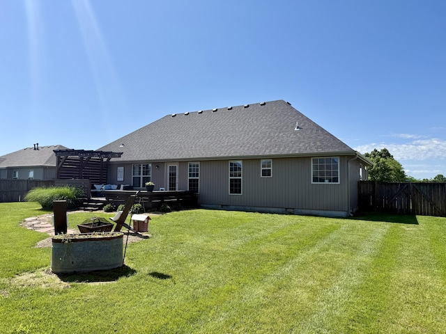 1415 Woodland Rd, Marshfield, MO 65706 - back of house featuring a shingled roof