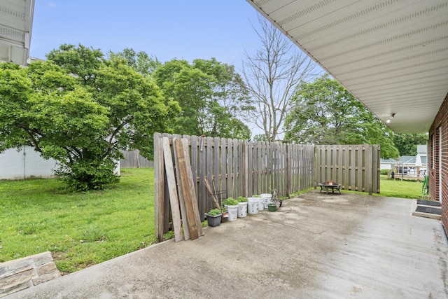 300 S High Ave, Ash Grove, MO 65604 - view of patio