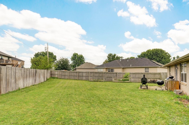 413 W Chestnut Rd, Nixa, MO 65714 - view of yard