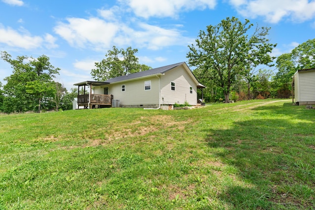 1899 State Highway Dd, Ava, MO 65608 - view of grassy yard featuring a wooden deck