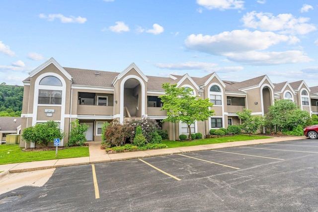 280 Wimbledon Dr Unit 8, Branson, MO 65616 - view of property featuring uncovered parking