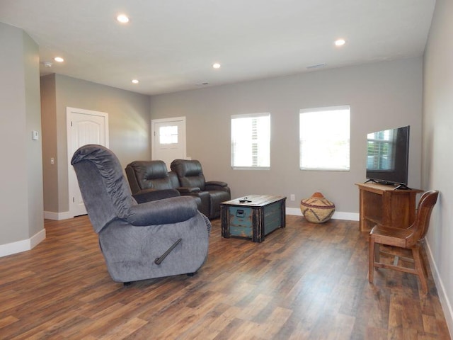 510 Kenny St, Ava, MO 65608 - living area featuring recessed lighting, dark wood finished floors, and baseboards