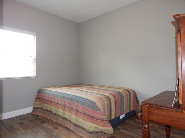510 Kenny St, Ava, MO 65608 - bedroom featuring wood finished floors and baseboards