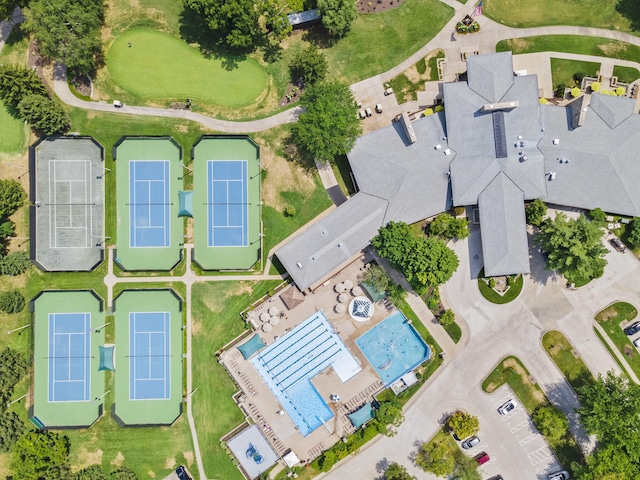 5575 S Castlebay Dr, Springfield, MO 65809 - drone / aerial view of a pool area