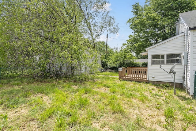 2500 W Mount Vernon St, Springfield, MO 65802 - view of yard with a wooden deck