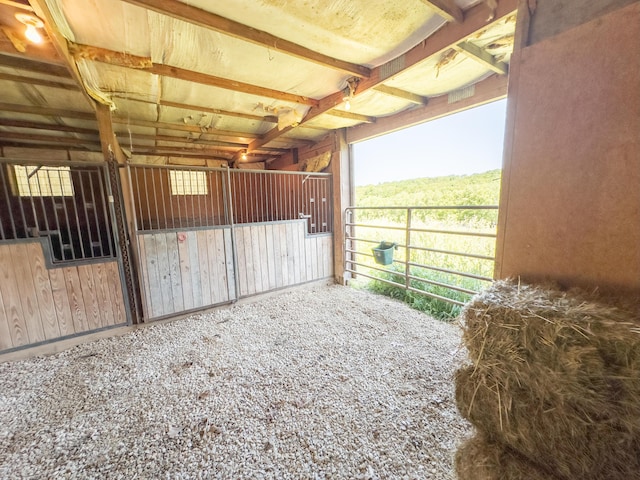 4095 Bell Springs Rd, Marshfield, MO 65706 - view of stable