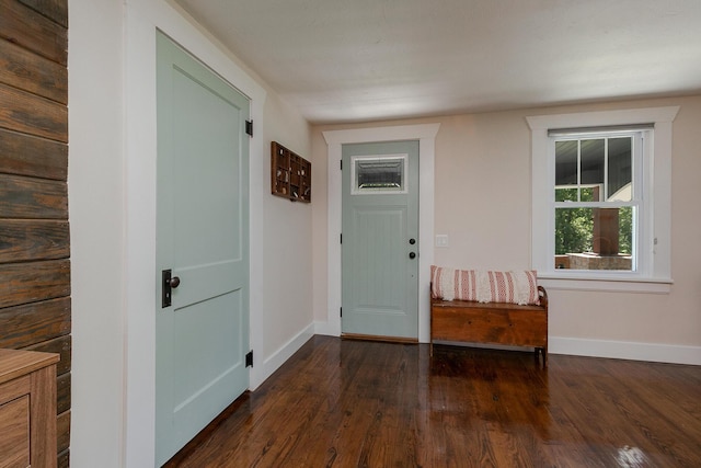 439 Union Chapel Rd, Fordland, MO 65652 - foyer entrance with wood finished floors and baseboards