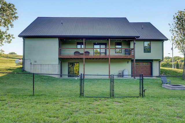5116 S 165th Rd, Bolivar, MO 65613 - rear view of property featuring a gate, a balcony, and an attached garage