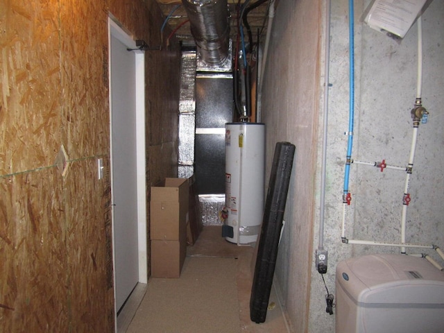 32880 Normal Dr, Eldridge, MO 65463 - utility room with gas water heater