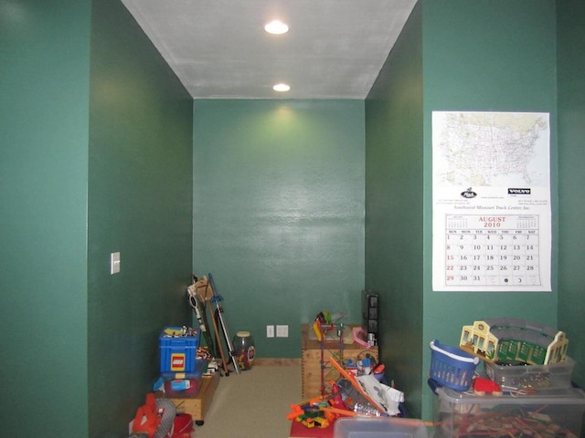 32880 Normal Dr, Eldridge, MO 65463 - playroom featuring recessed lighting