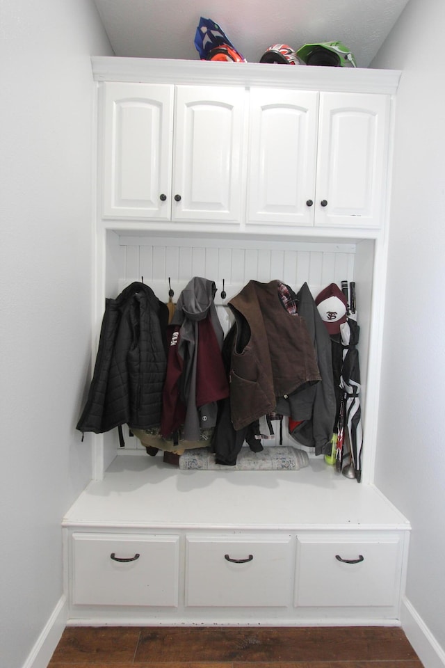 2362 Hazelwood Rd, Seymour, MO 65746 - mudroom featuring baseboards and wood finished floors