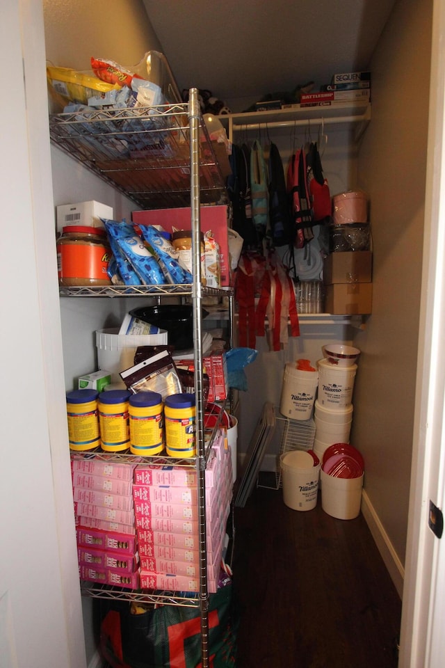 2362 Hazelwood Rd, Seymour, MO 65746 - view of storage area