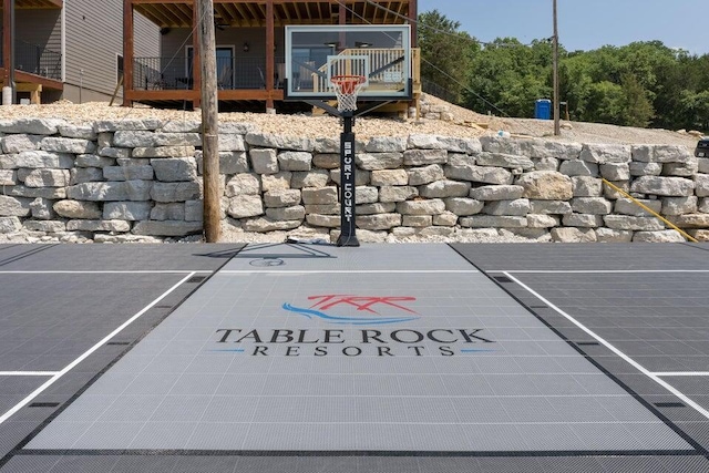 26 Cave Ln Unit 10, Indian Point, MO 65616 - view of sport court